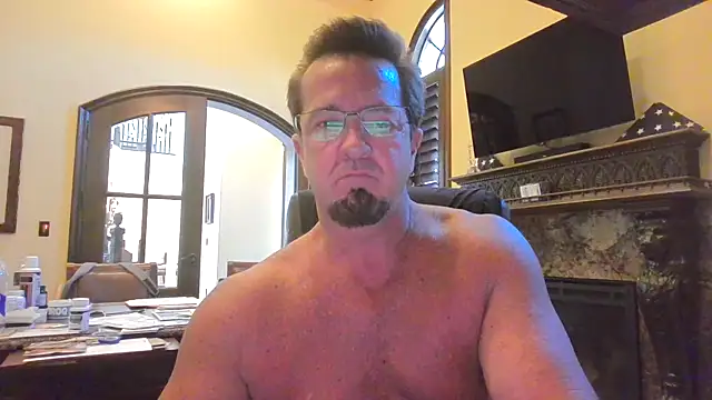 sluttydylan online show from April 2026 06:13:02 PM