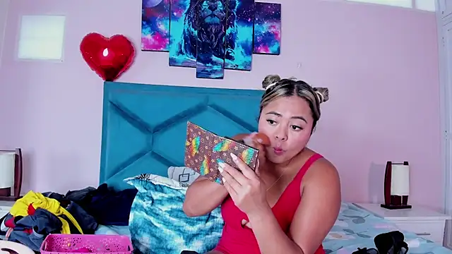 Snapshot of GraceJansenn chatting on February 2025 12:50:01 PM GraceJansenn online show from February 2025 12:50:01 PM