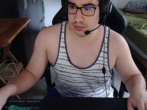 thealfawolf01 online show from April 2026 05:43:01 PM