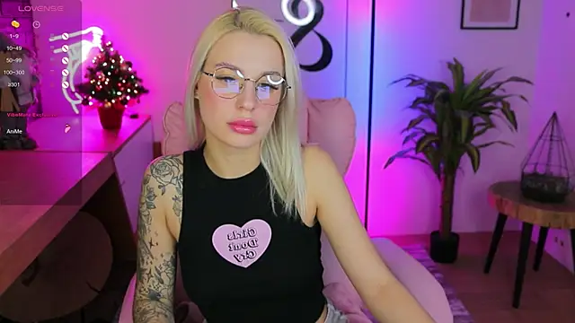 Crystal Barbie online show from January 2025 07:28:01 PM