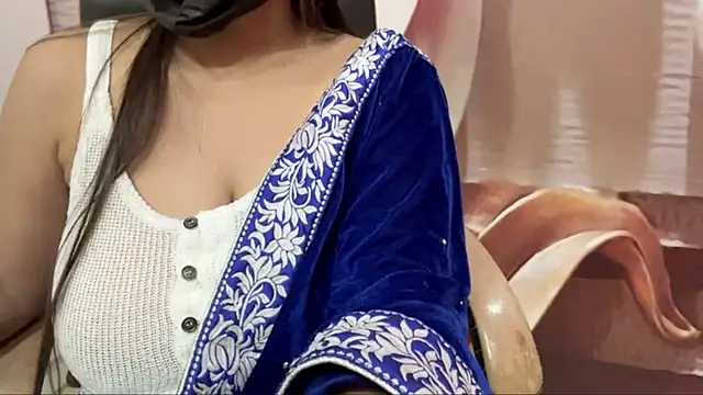 FRIENDFORFUN online show from November 2025 05:08:02 AM