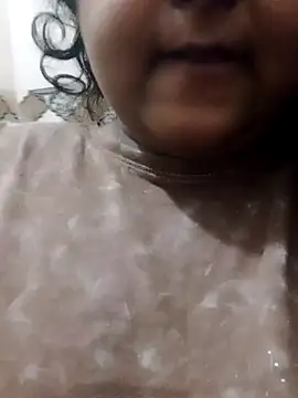 smile pretty online show from December 2024 11:03:01 PM