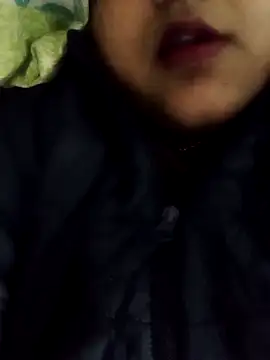 smile pretty online show from January 2025 12:52:01 PM