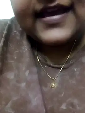 smile pretty online show from February 2025 09:22:01 PM