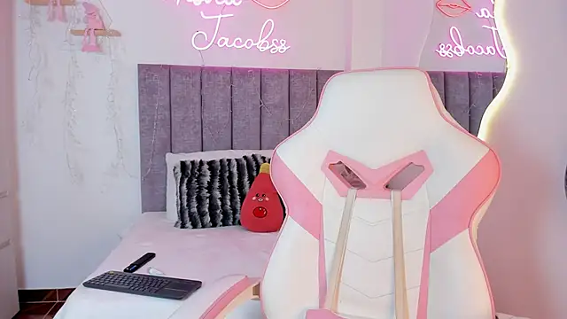 jacobss gh online show from November 2025 09:06:01 PM