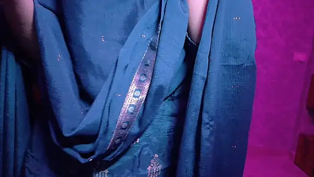 Snapshot of MidnightFlame chatting on September 2025 07:46:02 PM MidnightFlame online show from September 2025 07:46:02 PM