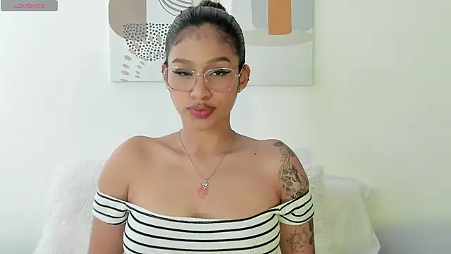 SeleneClark online show from November 2025 08:42:01 PM