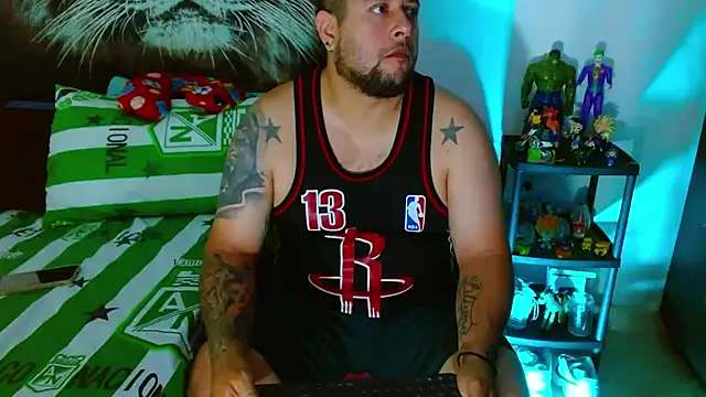 Snapshot of Michaell_Myerss_ chatting on December 2025 12:56:01 PM Michaell Myerss online show from December 2025 12:56:01 PM