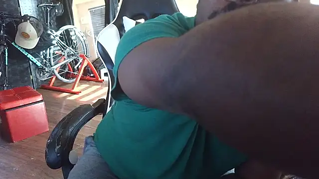 bigshh8 online show from February 2026 05:22:02 PM