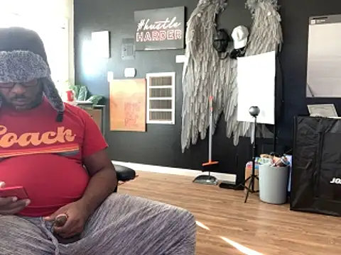 bigshh8 online show from February 2026 04:29:01 PM