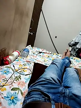 Snapshot of ayushdas7482 chatting on October 2025 02:37:01 PM ayushdas7482 online show from October 2025 02:37:01 PM