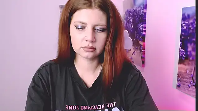 Lizzy Love online show from December 2025 12:58:01 PM