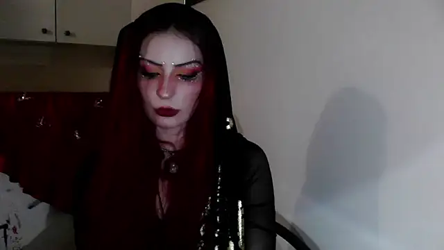 Snapshot of MoonLady chatting on February 2025 02:38:01 AM MoonLady online show from February 2025 02:38:01 AM