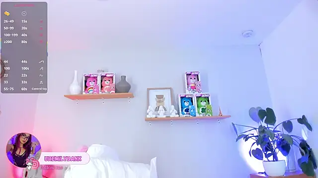 emily bank online show from November 2025 02:17:01 PM