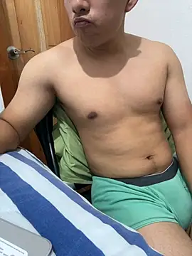 Snapshot of riel3415 chatting on March 2025 11:37:01 PM riel3415 online show from March 2025 11:37:01 PM