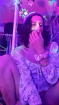 gurlnips online show from October 2025 08:57:02 AM