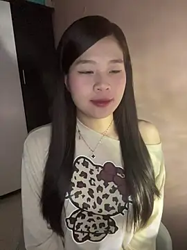 Snapshot of Bae1103 chatting on February 2026 06:06:01 PM Bae1103 online show from February 2026 06:06:01 PM