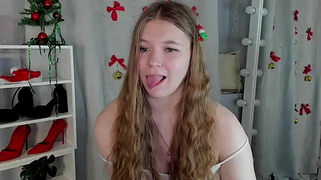 Rebecca Kelly online show from December 2024 10:35:02 PM