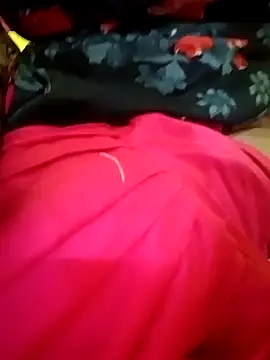 Snapshot of Cute_Suhani chatting on February 2025 04:52:01 PM Cute Suhani online show from February 2025 04:52:01 PM