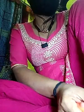 Snapshot of Cute_Suhani chatting on February 2025 05:50:01 PM Cute Suhani online show from February 2025 05:50:01 PM