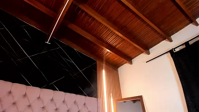 Snapshot of ShanellBlack chatting on September 2025 04:36:02 AM ShanellBlack online show from September 2025 04:36:02 AM