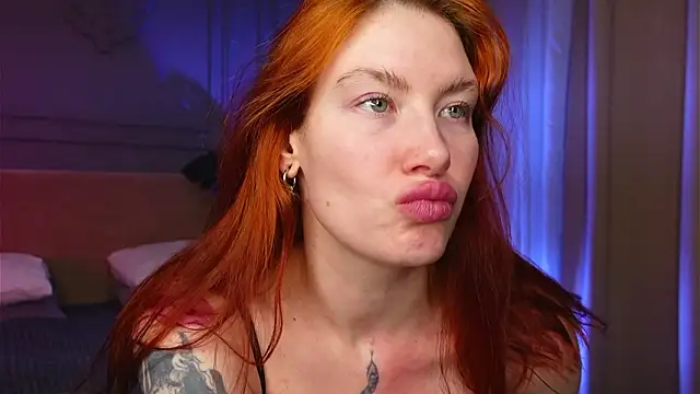 Liv Fay online show from February 2026 03:44:02 PM