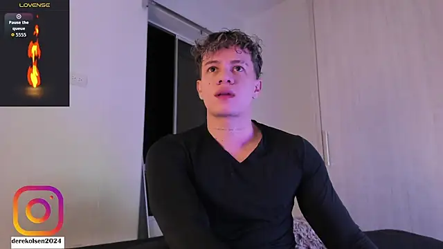 DerekOlsen online show from October 2025 03:06:02 AM