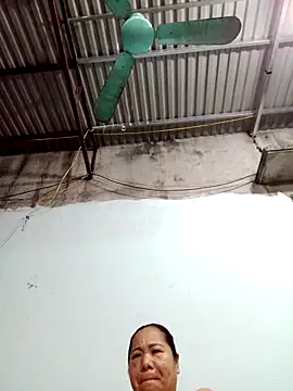 Queen 18200 online show from December 2025 10:25:02 PM