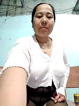 Queen 18200 online show from March 2026 11:38:01 AM