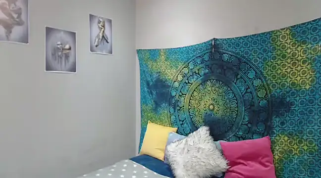 CREAMYCUPCAKExxx online show from December 2024 06:56:01 AM