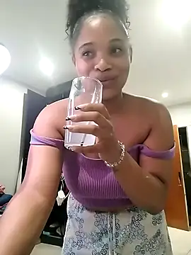 CREAMYCUPCAKExxx online show from January 2025 09:39:01 PM