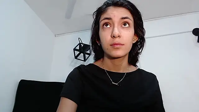 srta luciana online show from October 2025 12:15:01 PM