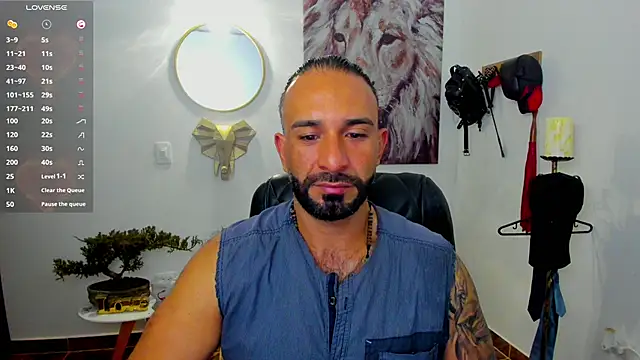 mr maik online show from January 2025 10:39:02 AM