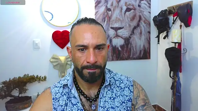 mr maik online show from March 2025 05:14:02 PM