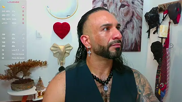 mr maik online show from March 2025 11:47:01 PM