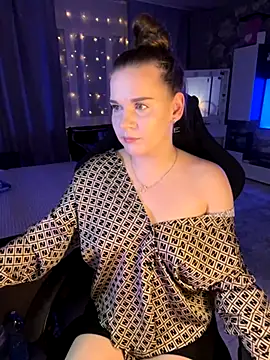 Lexi noah online show from December 2025 08:59:02 PM