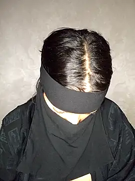 Snapshot of Narimane_maroc chatting on December 2025 09:42:02 PM Narimane maroc online show from December 2025 09:42:02 PM