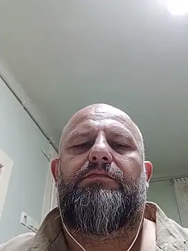 AlexandruCsaba online show from June 2026 08:33:02 PM