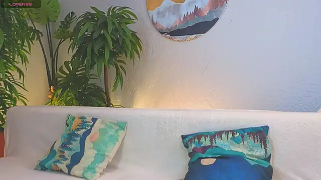 Snapshot of JessRosen chatting on December 2025 03:33:01 AM JessRosen online show from December 2025 03:33:01 AM