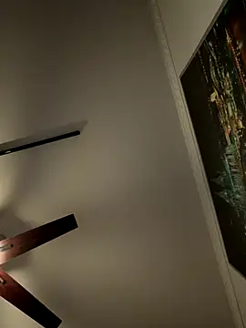 Snapshot of Hornyblond_Bella chatting on November 2025 05:00:01 PM Hornyblond Bella online show from November 2025 05:00:01 PM