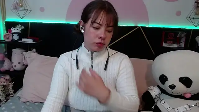 DanniAbbey online show from November 2025 12:42:01 PM