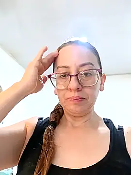 miss hanna07 online show from April 2026 02:23:01 PM