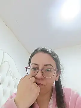 Snapshot of miss_hanna07 chatting on July 2026 02:41:02 PM miss hanna07 online show from July 2026 02:41:02 PM