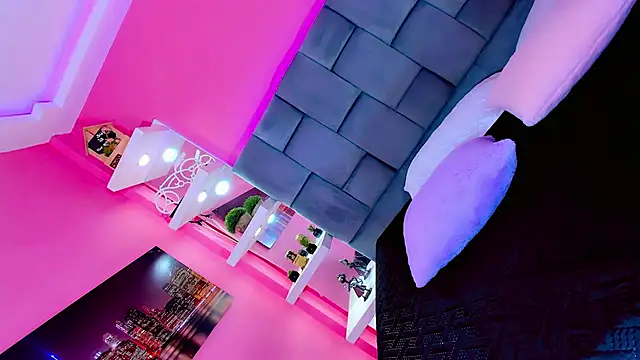 Saamanthaa11 online show from March 2026 05:11:01 AM