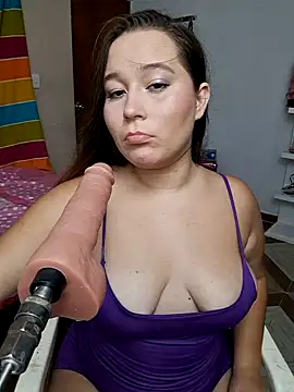 Snapshot of cattalin_luscious chatting on December 2024 05:47:01 AM cattalin luscious online show from December 2024 05:47:01 AM