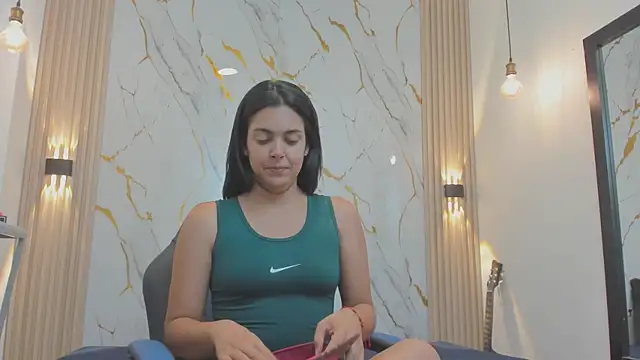 ciara connor online show from March 2026 07:32:01 PM