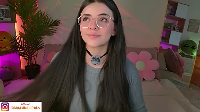 cammiefoalss online show from September 2025 07:03:02 PM