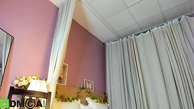 Dearly Emily online show from November 2025 05:30:01 PM