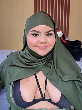  Shara Handal  online show from February 2025 04:32:01 PM