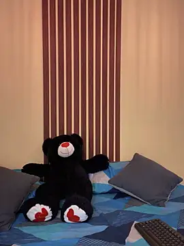  Shara Handal  online show from October 2025 12:27:01 AM